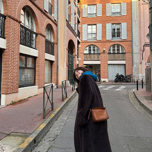 Meet your Posher, Haishan